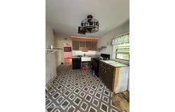 540 W 7th Avenue, Roselle, NJ 07203
