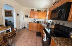 LANSDOWNE, PA 19050