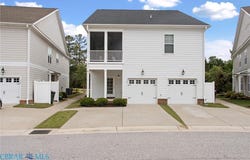 125 Mainsail Loop, Yorktown, VA 23693