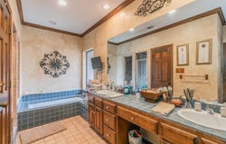 3914 Wingren Drive, Irving, TX 75062