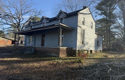 164 Johnson Avenue, Tupelo, MS 38801