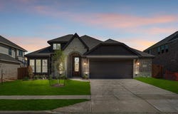 405 Atlas Cedar Drive, Glenn Heights, TX 75154