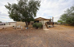 880 E 4TH Avenue, Apache Junction, AZ 85119