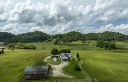 3570 Stanley Valley Road, Surgoinsville, TN 37873