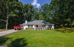 3243 Navajo, Gainesville, GA 30501