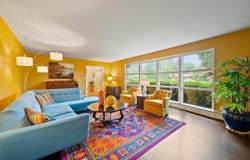 705 Oak Tree Rd, Sheboygan, WI 53083