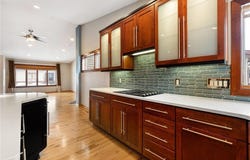400 Oakland Place NE, Austin, MN 55912