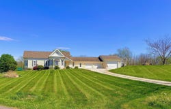15241 E Jackson Road, Hope, IN 47246