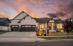 19715 E 11th Ave, Spokane Valley, WA 99016