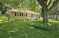 4 Cone Circle, New Hartford, NY 13413
