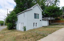 439 Emerald Avenue NE, Grand Rapids, MI 49503