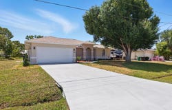 2449 SE Rock Springs Drive, Port Saint Lucie, FL 34952