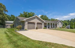 1660 W Gregory Lane, Jasper, IN 47546