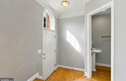 9982 CYRANDALL Drive, OAKTON, VA 22124