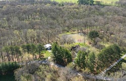 8556 Kee Mac Lane, Alton, IL 62002