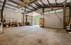 325 Kathy Lake Lane, Kalispell, MT 59901