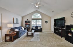 6828 Silverrock Drive, New Albany, OH 43054