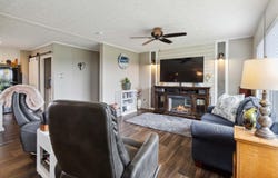 15001 Hwy 2004 Highway, McKee, KY 40447