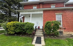 428 West Avenue, Elyria, OH 44035