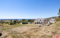 14902 Mc Kendree Ave, Pacific Palisades, CA 90272