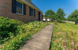 233 Robbies Run, Cortland, OH 44410