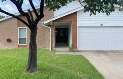 2406 Via Barcelona, Carrollton, TX 75006