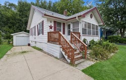 315 E 13th Street N, Newton, IA 50208