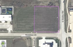 4202 Nicklaus Drive, Champaign, IL 61822