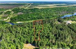 9735 E Acorn Drive, Gordon, WI 54838