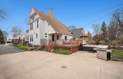 359 Pearl Street, South Haven, MI 49090