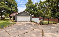 258 S WESTGATE Street, Jacksonville, IL 62650