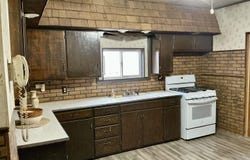 1608 S 17th, Centerville, IA 52544