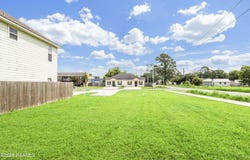 420 Row 3 lot: 18 C & 18 D, Lafayette, LA 70508