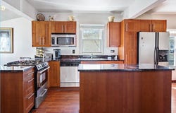 528 North Avenue, Barrington, IL 60010