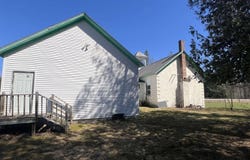 10625 N.5 Road, Gladstone, MI 49837