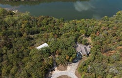 Leatherwood  LN, Holiday Island, AR 72631