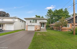74 Kakely Street, Albany, NY 12208