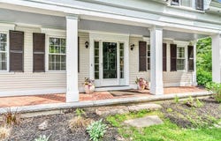 81 N Mill St, Holliston, MA 01746