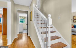 11 ROYAL OAK ROAD, LAWRENCEVILLE, NJ 08648