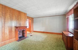292 N Main Street, London, OH 43140
