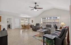 268 Braeburn Cir, Meadowlakes, TX 78654