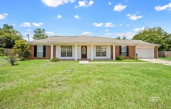 9803 Silverwood Drive, Fairhope, AL 36532