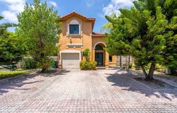 19404 NW 79th Ct, Hialeah, FL 33015