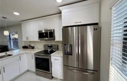 10449 NW 6th St, Pembroke Pines, FL 33026