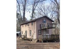 11760 Whispering Pines Road, Neosho, MO 64850