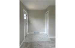 2616 Kenview Dr, Lower Burrell, PA 15068