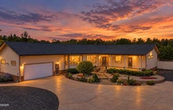 6834 Circle C Lane, Show Low, AZ 85901