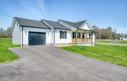3320 McMinnville Highway, SPARTA, TN 38583