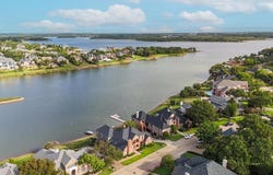 30 Remington Drive W, Highland Village, TX 75077