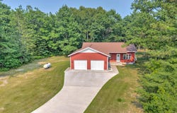 9048 00.25, Garden, MI 49835